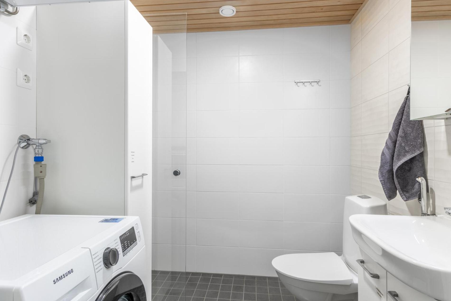 New Studio Apartment With Free Parking Куопио Екстериор снимка